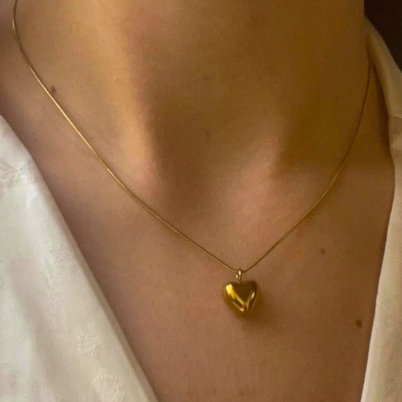 NEW 14k Gold Plated Heart Necklace - Picture 1 of 4